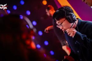 这次连一个小局都撑不住！Tabe教练BO5面对LCK五连败 此前皆能打满 - 资讯配图