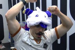 有钱！G2经理：GEN全部战队自费 升级商务舱 而我们都是经济舱升级版 - 资讯配图