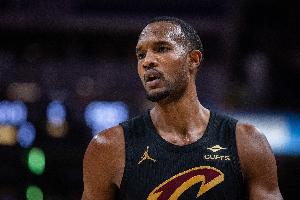 有点尴尬！莫布里过去19罚仅7中 三月罚球命中率仅51% - 资讯配图