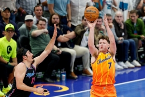 周二竞彩篮球强档:热火团队至上 黄蜂依赖外线 - 资讯配图