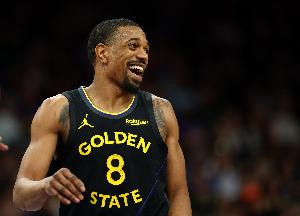 今天的隔扣很帅！梅尔顿近4场场均21分5板2断 命中率50/37/93% - 资讯配图