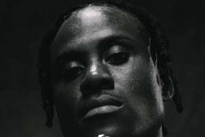 背水一战！切尔西发布对阵巴黎次回合海报，查洛巴单人出镜 - 资讯配图