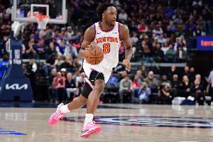 相当高效!阿努诺比13中10高效砍26分 三分5中4&首节单节15分 - 资讯配图