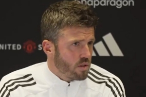 卡里克:利马已经接近复出 现在让芒特首发可能有些吃力 - 资讯配图