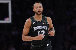 海兰德：李凯尔是个传球优先的后卫 我不想把他算成内线 - 资讯配图