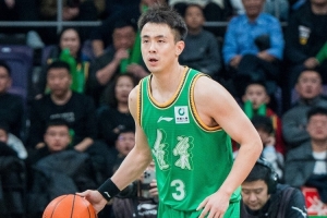 乌戈：不希望只靠一两个球员主宰比赛 继伟三分球13中6非常优秀 - 资讯配图