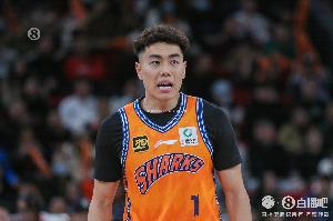 末节11分浇灭山东反扑希望！李添荣9中8&5记三分高效拿下21分 - 资讯配图