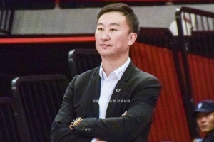 刘维伟：大家进入状态比较快 放手进攻的同时减少了失误 - 资讯配图