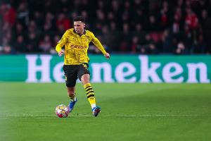 三进宫?泰晤士:多特有意今夏免签25岁桑乔,球员需大幅降薪 - 资讯配图