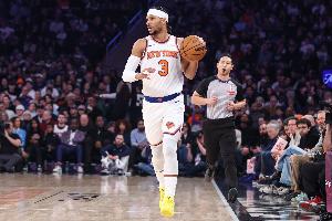 今天化身投手！哈特半场8中7&三分4中4高效砍下19分3助2断 - 资讯配图