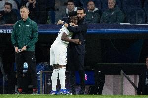 龙赛罗:皇马是瓜迪奥拉的噩梦,阿韦洛亚用战术板给瓜帅上了一课 - 资讯配图