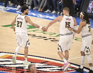 都有球打今天!掘金首发五人集体三节打卡 13人全部出场均有得分 - 资讯配图