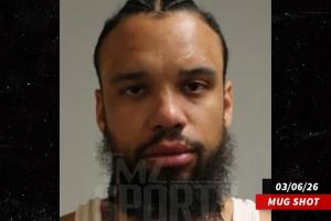 限速72飙到136？？TMZ：狄龙此前还因大幅超速被开罚单 下月出庭 - 资讯配图