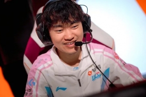 knight：没想到会打满五局，对线VicLa没有感到太大压力 - 资讯配图