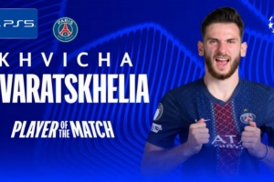 首开记录，官方：克瓦拉茨赫利亚当选欧冠巴黎3-0切尔西全场最佳 - 资讯配图