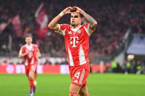 舒斯特尔:迪亚斯会适合巴萨或皇马,他既能进球也能助攻 - 资讯配图