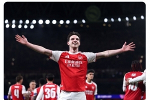 摩根社媒：找不到合适的词语来形容赖斯，他像将军一样统领球队 - 资讯配图