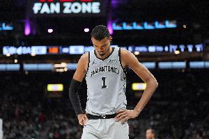 文班：季后赛是我从小就梦寐以求的时刻 但我们还是要专注于当下 - 资讯配图