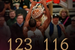 制霸篮下!骑士官方发布赢球海报:封面为莫布里暴扣瞬间 - 资讯配图