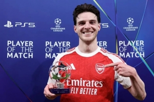 赖斯：我累坏了，10月份起基本上每3天1赛 进球？当时我只能射门 - 资讯配图