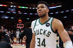 帕金斯：加内特曾后悔没早点离开森林狼 字母哥在走他的老路 - 资讯配图