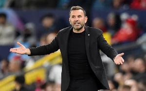 加拉塔萨雷主帅：利物浦配得上胜利 奥斯梅恩受伤给对手很大信心 - 资讯配图