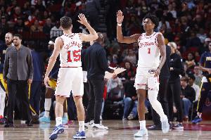 火箭名宿:截止日为何不引进控卫?市场上大把控卫 我真想不通 - 资讯配图