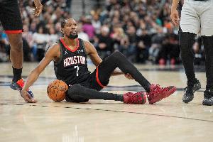 帕金斯痛批火箭进攻:低球商轮流单打+无射手 KD被迫成主要持球手 - 资讯配图