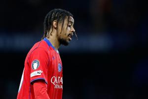 队报：巴尔科拉右脚踝韧带严重扭伤，可能将缺席一个月 - 资讯配图