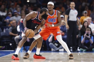 巅峰哈登和巅峰SGA你选谁？弗农·麦克斯维尔：我选后者 - 资讯配图