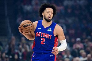 媒体人:气胸这类伤病短期影响不小 但大多球员都可完全恢复 - 资讯配图