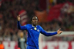 罗塞尼尔：查洛巴情况没我们担心的那么严重，预计要六周恢复 - 资讯配图