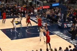 拦不住了！克林根自信出手压哨三分命中 次节过半就砍下21分了！ - 资讯配图