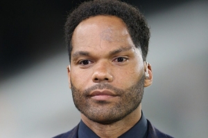 莱斯科特：巴萨防线仍有弱点，枪手这种球队会给他们制造很多麻烦 - 资讯配图