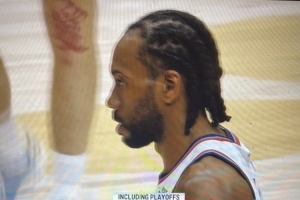 机器人毫无波澜！伦纳德生涯共11次在最后5秒内投进制胜球 - 资讯配图