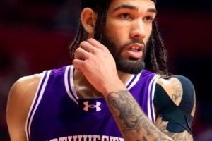 场均17.4分4.5板！媒体人：NBA发展联盟球员波·布伊加盟新疆男篮 - 资讯配图