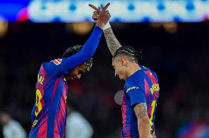 拉菲尼亚：谁主罚点球取决于当晚的信心，亚马尔说他很想主罚 - 资讯配图