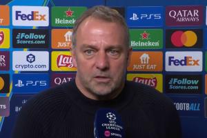 弗里克：我们下半场做得很好掌控了比赛，拉菲尼亚总在推动球队 - 资讯配图