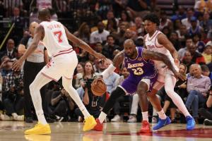 含金量高！湖人7连胜对手：连胜尼克斯&森林狼&掘金 客场双杀火箭 - 资讯配图