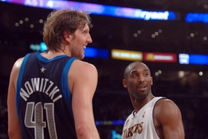 主动要求下场!斯科特:科比3节62分那场 想打的话本可再多拿20分 - 资讯配图