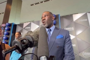 迈克尔·芬利：希望有机会带领独行侠走向未来 成为总冠军竞争者 - 资讯配图