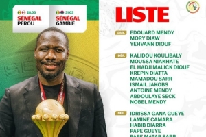 非洲杯奖杯在海报中出镜，塞内加尔名单：杰克逊在列，马内缺席 - 资讯配图