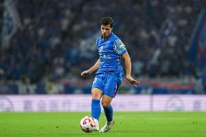 东体：特谢拉未参加申花赛前合练，徐皓阳有望首发 - 资讯配图