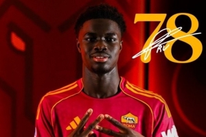 瓦斯：这个结果让全队很遗憾，但罗马100%有机会获得欧冠资格 - 资讯配图