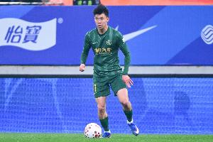 北青：王钰栋赛后自行走上大巴，伤势不重大概率不影响随国足备战 - 资讯配图