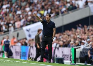 伊劳拉：我喜欢卡里克的言谈举止，他总是将团队放在首位 - 资讯配图