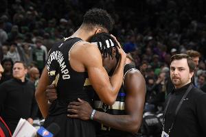 名记：字母哥曾向霍勒迪坦言 自己和雄鹿非常怀念他的防守&领导力 - 资讯配图