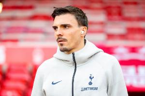 法尔克:帕利尼亚可能夏天离开热刺,拜仁考虑将其出售给其他球队 - 资讯配图