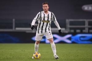 阿图尔：斯帕莱蒂想要组织型中场，我觉得自己能适应他的战术 - 资讯配图