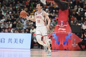 替补手感很热！吴前7中5拿到14分 三分5中4&首节命中压哨三分 - 资讯配图